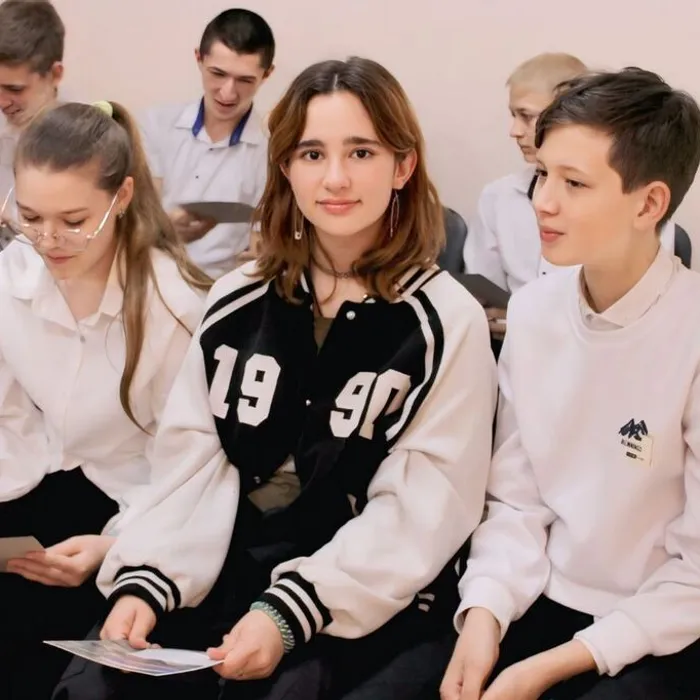 Встреча « У каждого времени свои герои»
