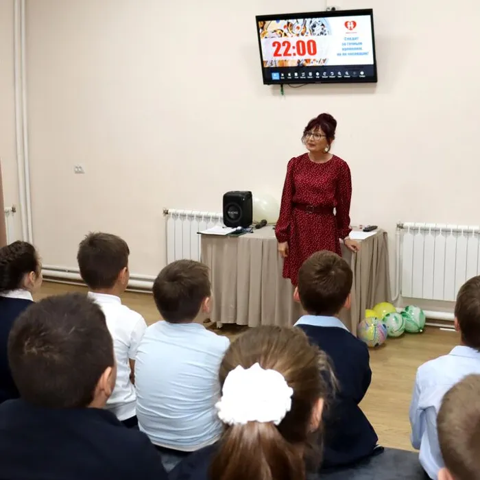 познавательный час «Знать закон необходимо»