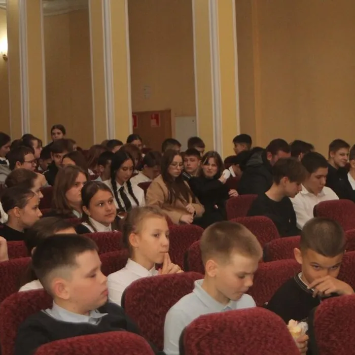 «Август Спасами богат»