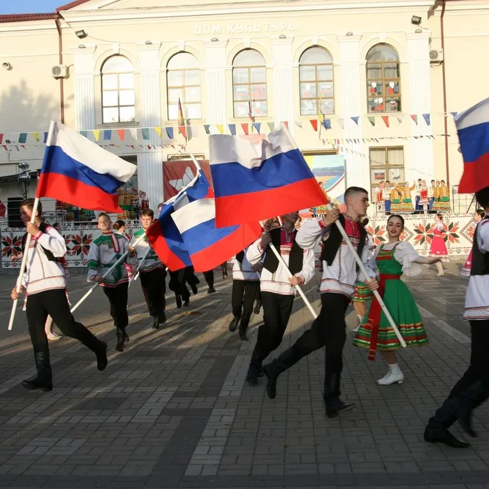 День России!🤍💙❤️