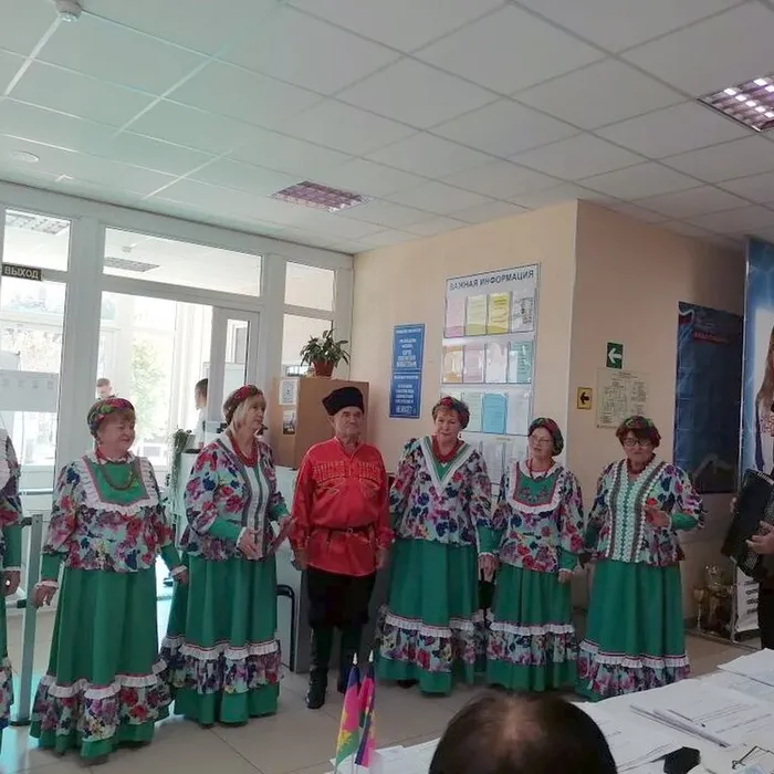 Праздник народной песни состоялся и на избирательном участке № 1604